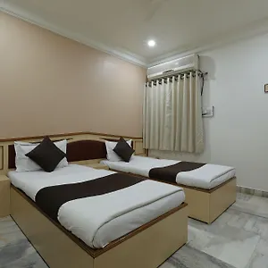 Ahmedabad hotels &amp; apartments, all accommodations in Ahmedabad