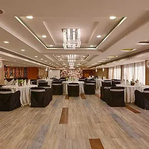 Ahmedabad hotels &amp; apartments, all accommodations in Ahmedabad