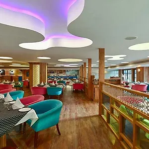 Ahmedabad hotels &amp; apartments, all accommodations in Ahmedabad