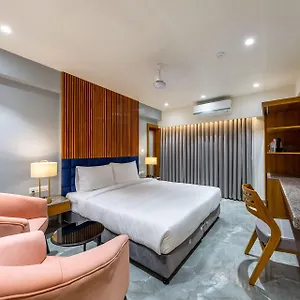 Ahmedabad hotels &amp; apartments, all accommodations in Ahmedabad